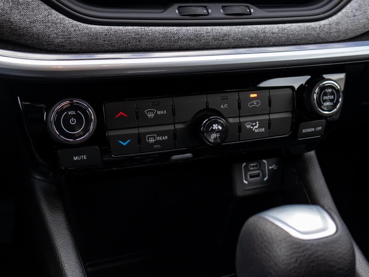 Jeep Compass 2026 — photo 16