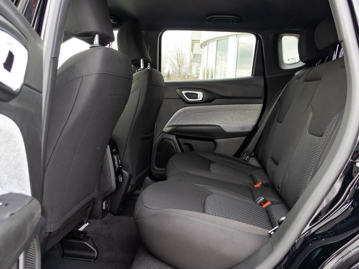 Jeep Compass 2026 — photo 18