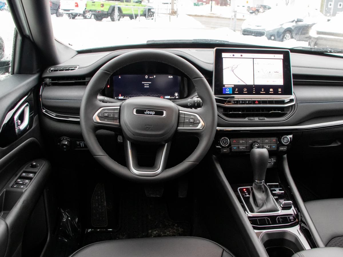 Jeep Compass 2026 — photo 12