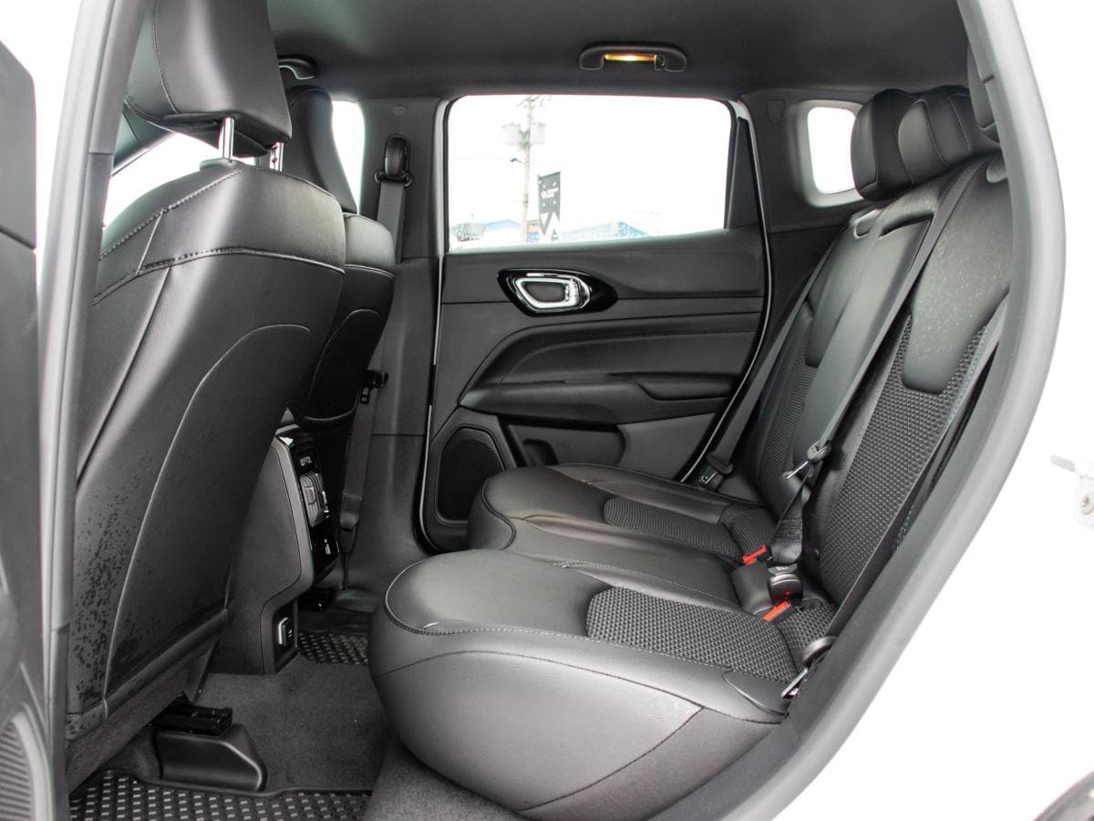 Jeep Compass 2026 — photo 19
