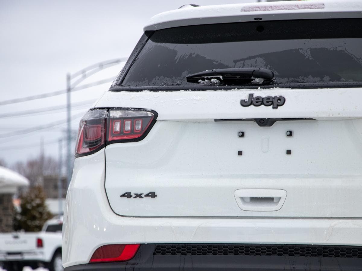 Jeep Compass 2026 — photo 8