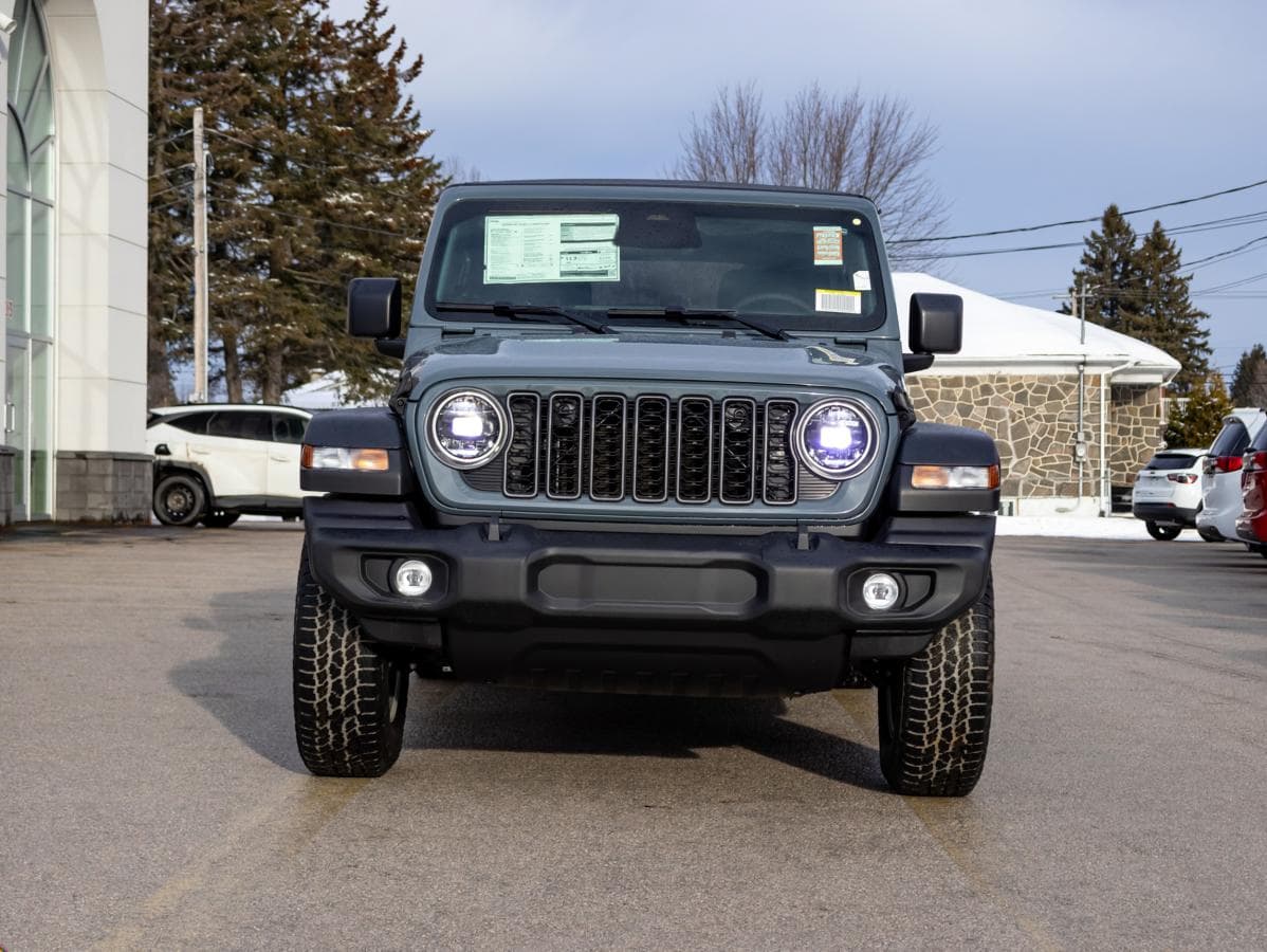 Jeep Wrangler 2026 — photo 3