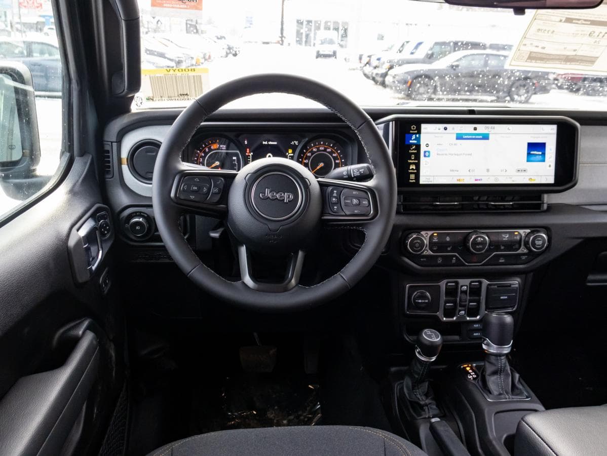 Jeep Wrangler 2026 — photo 9