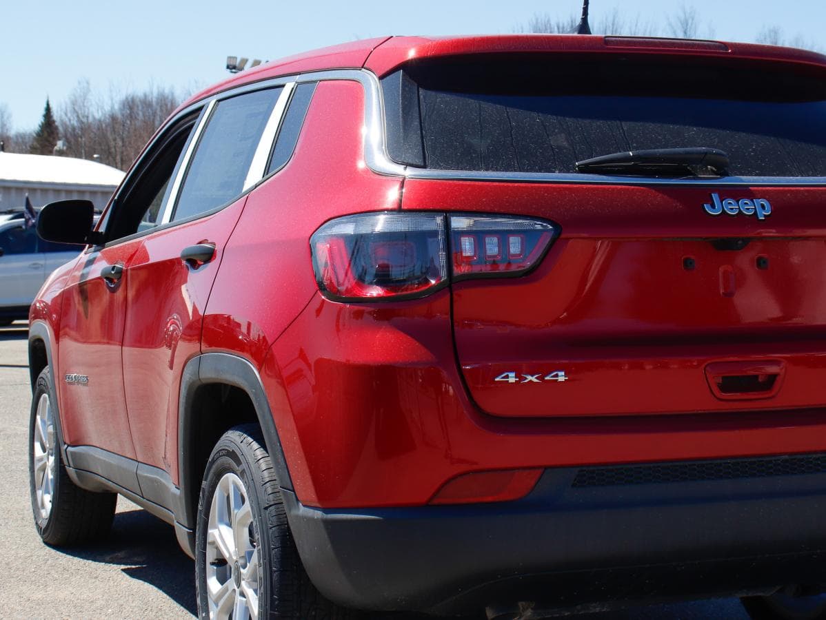 Jeep Compass 2026 — photo 8