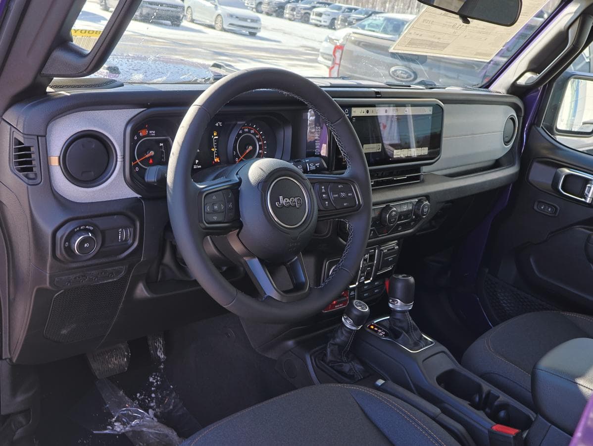 Jeep Wrangler 2026 — photo 7