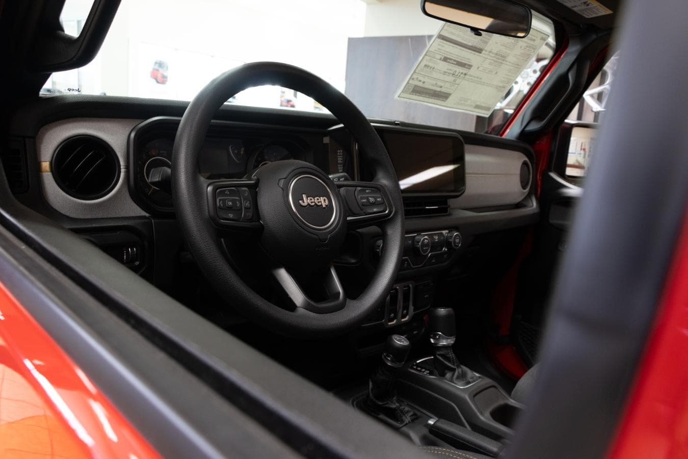 Jeep Wrangler 2026 — photo 13