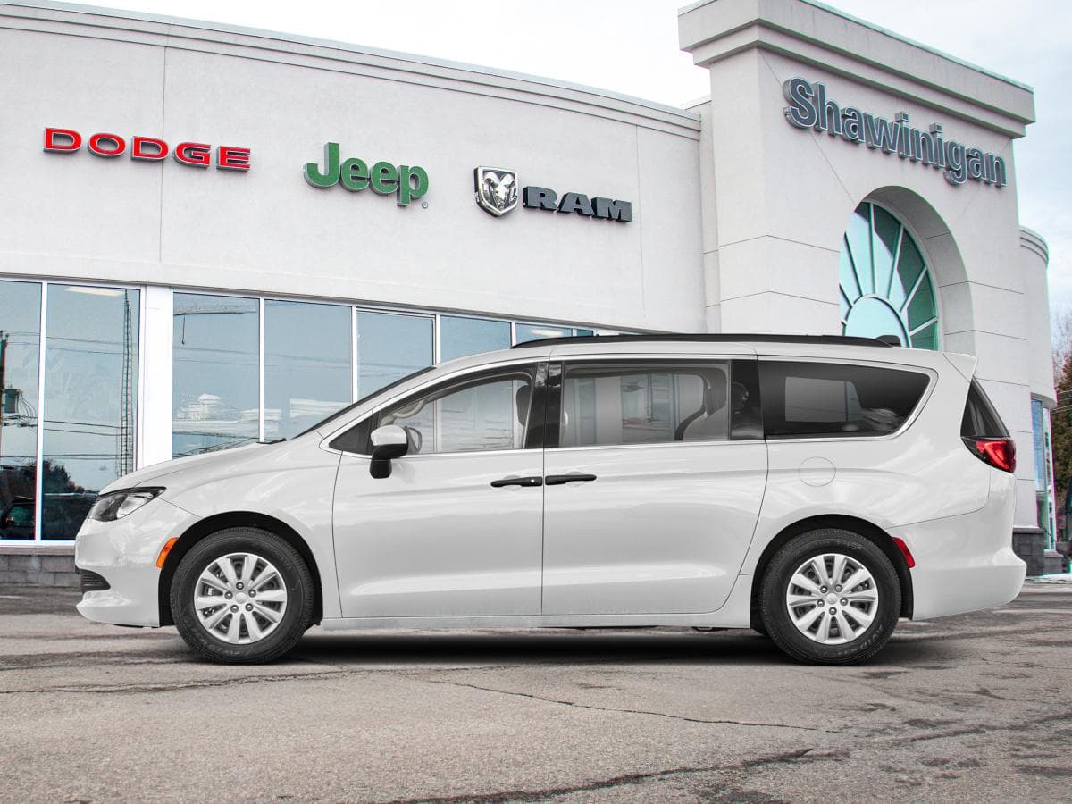 Chrysler Grand Caravan 2026 — photo 3