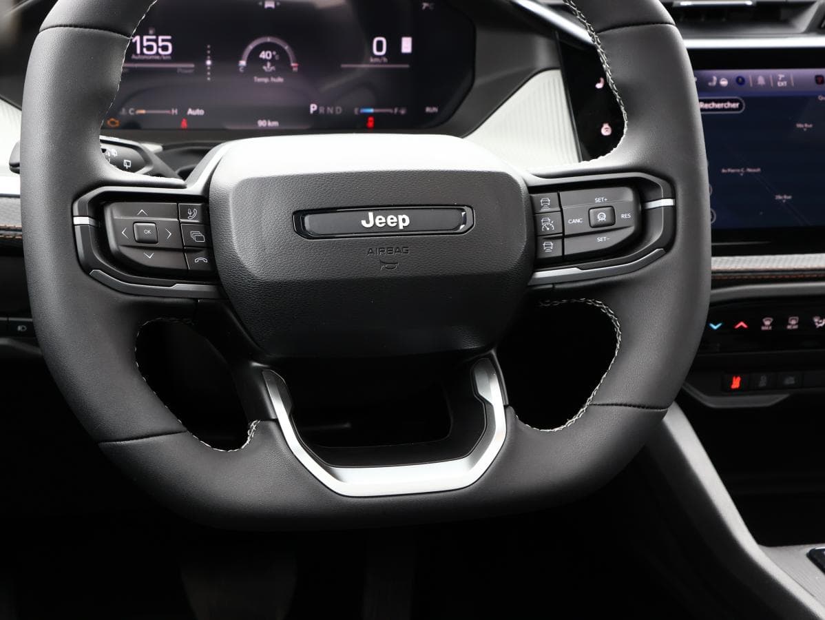 Jeep Cherokee 2026 — photo 11