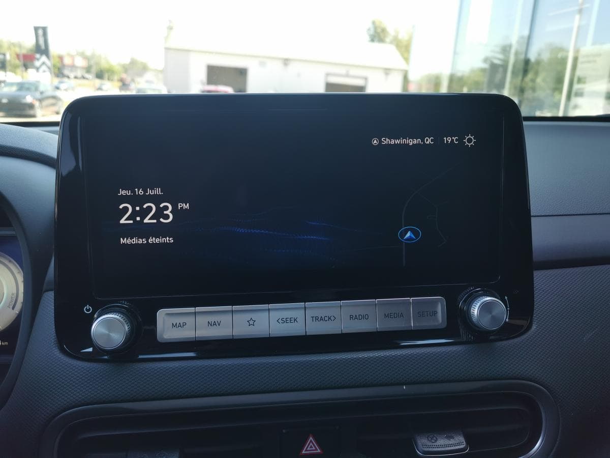 Hyundai Kona Electric 2023 — photo 15