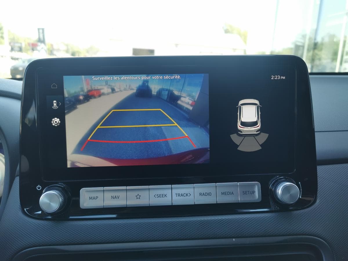 Hyundai Kona Electric 2023 — photo 16