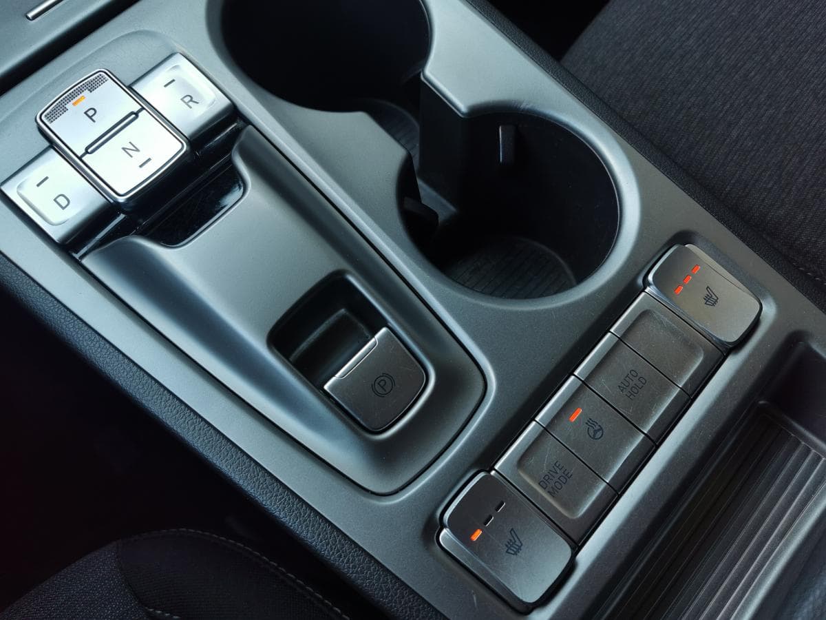 Hyundai Kona Electric 2023 — photo 19