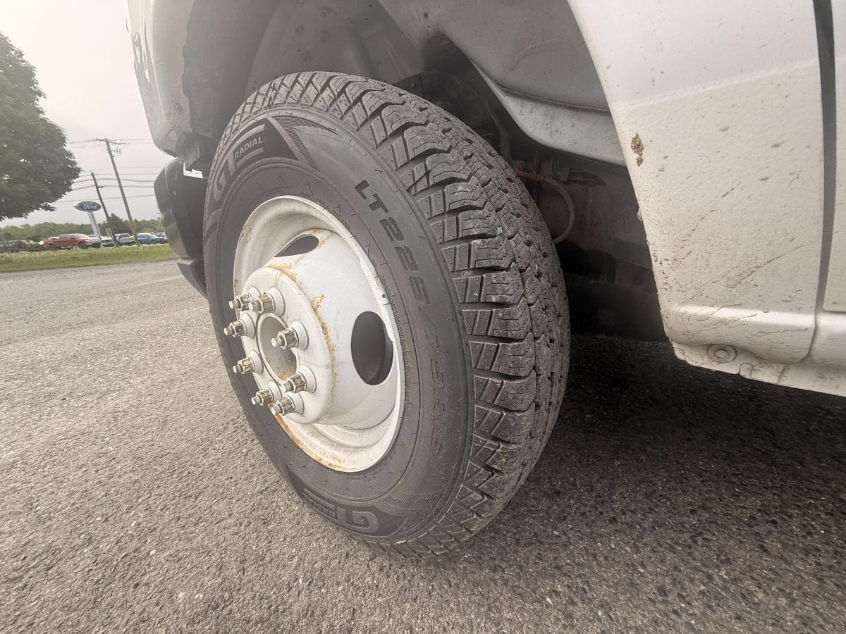 Ford E-series 2021 — photo 14