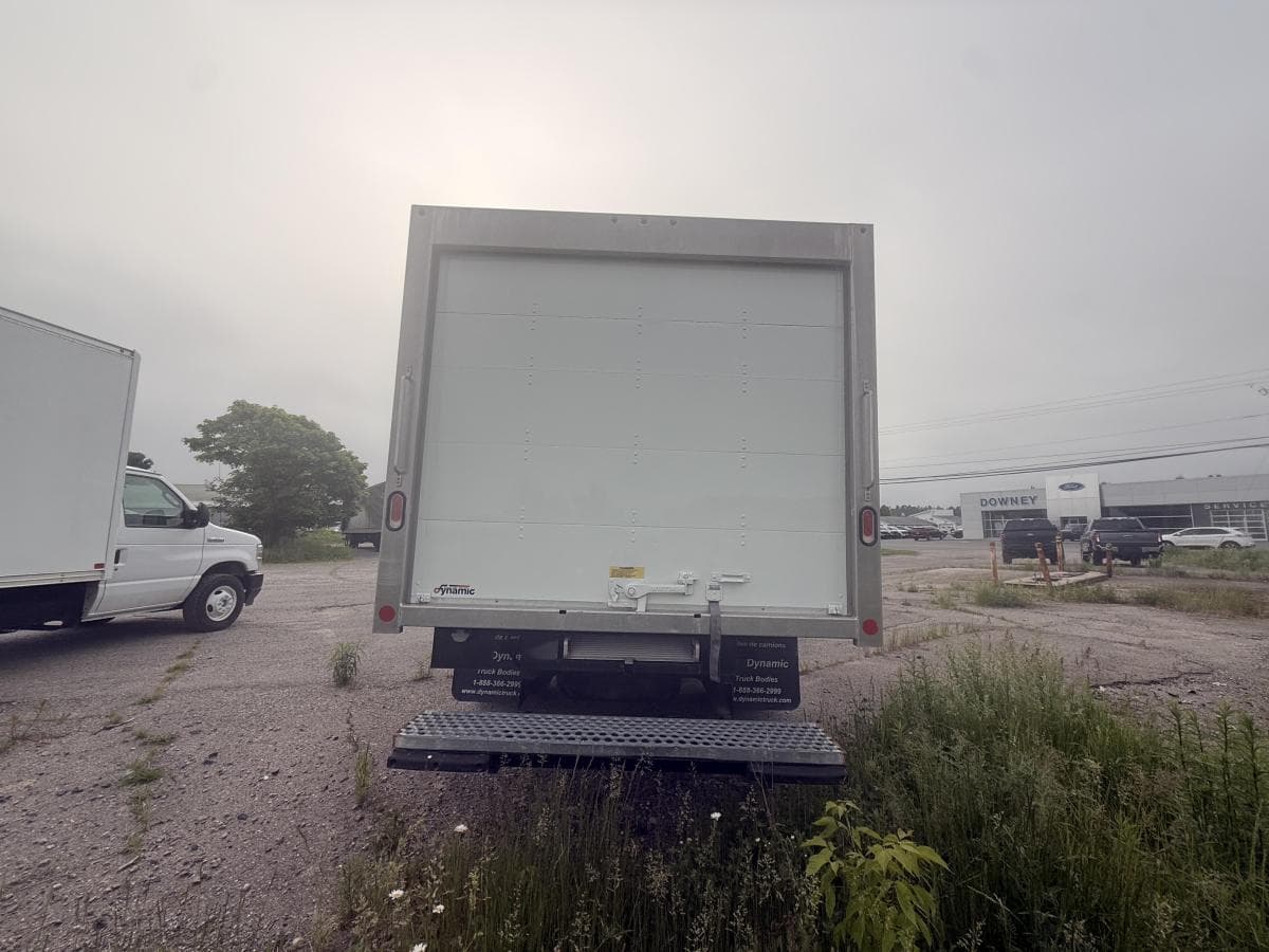 Ford E-series 2021 — photo 7