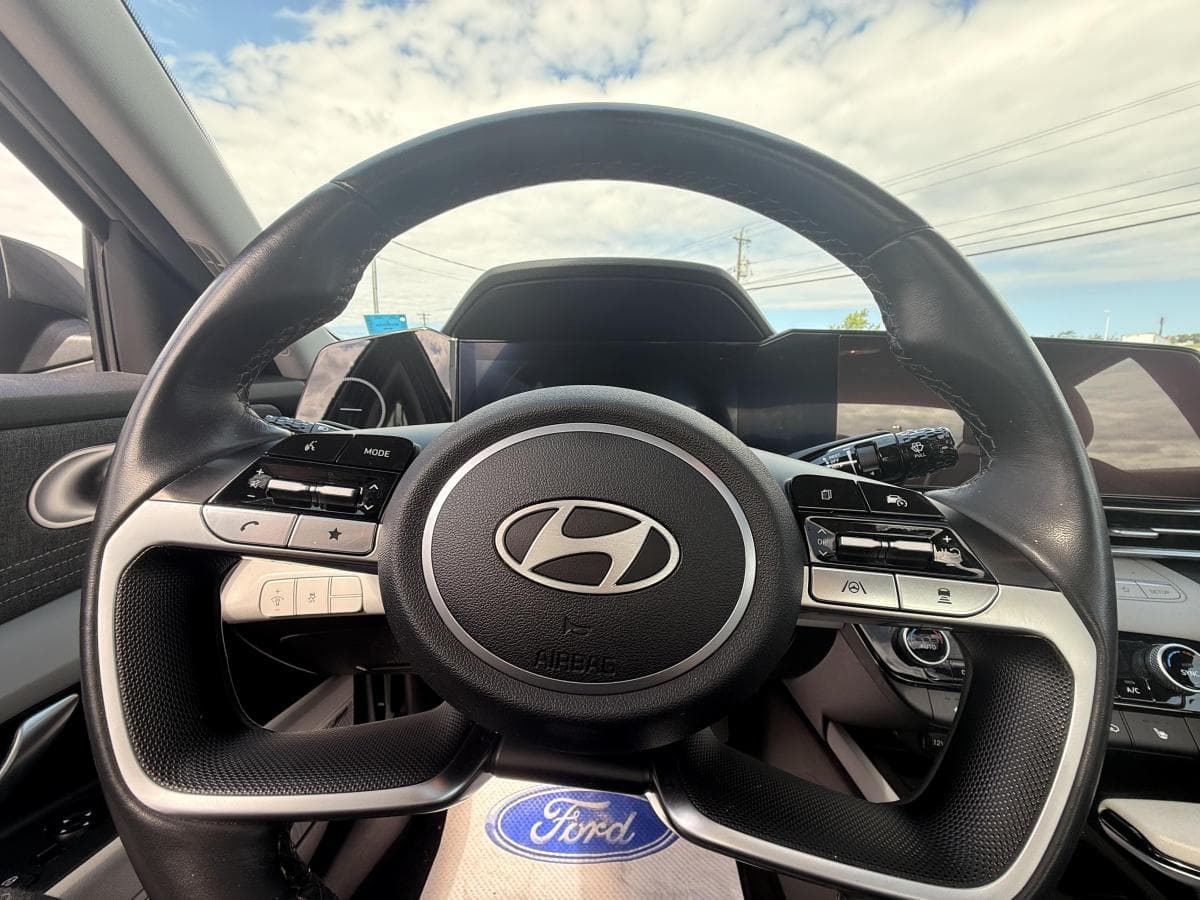 Hyundai Elantra 2024 — photo 15