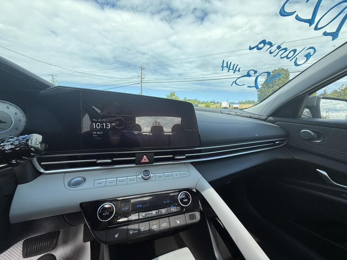 Hyundai Elantra 2024 — photo 19