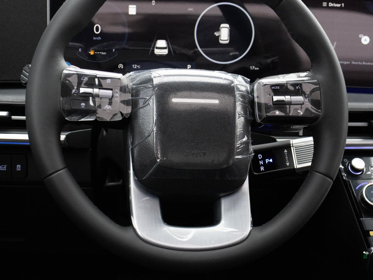 Hyundai Santa Fe 2025 — photo 13