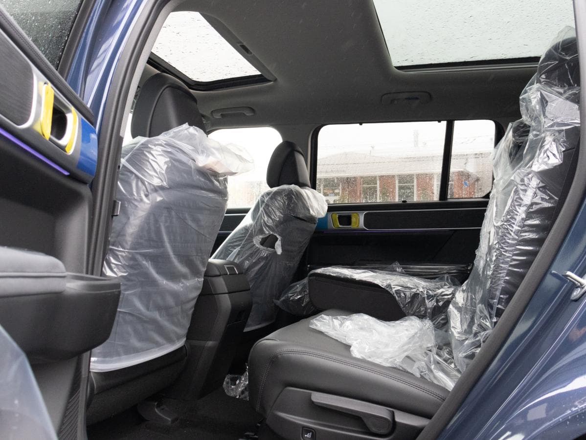 Hyundai Santa Fe 2025 — photo 19