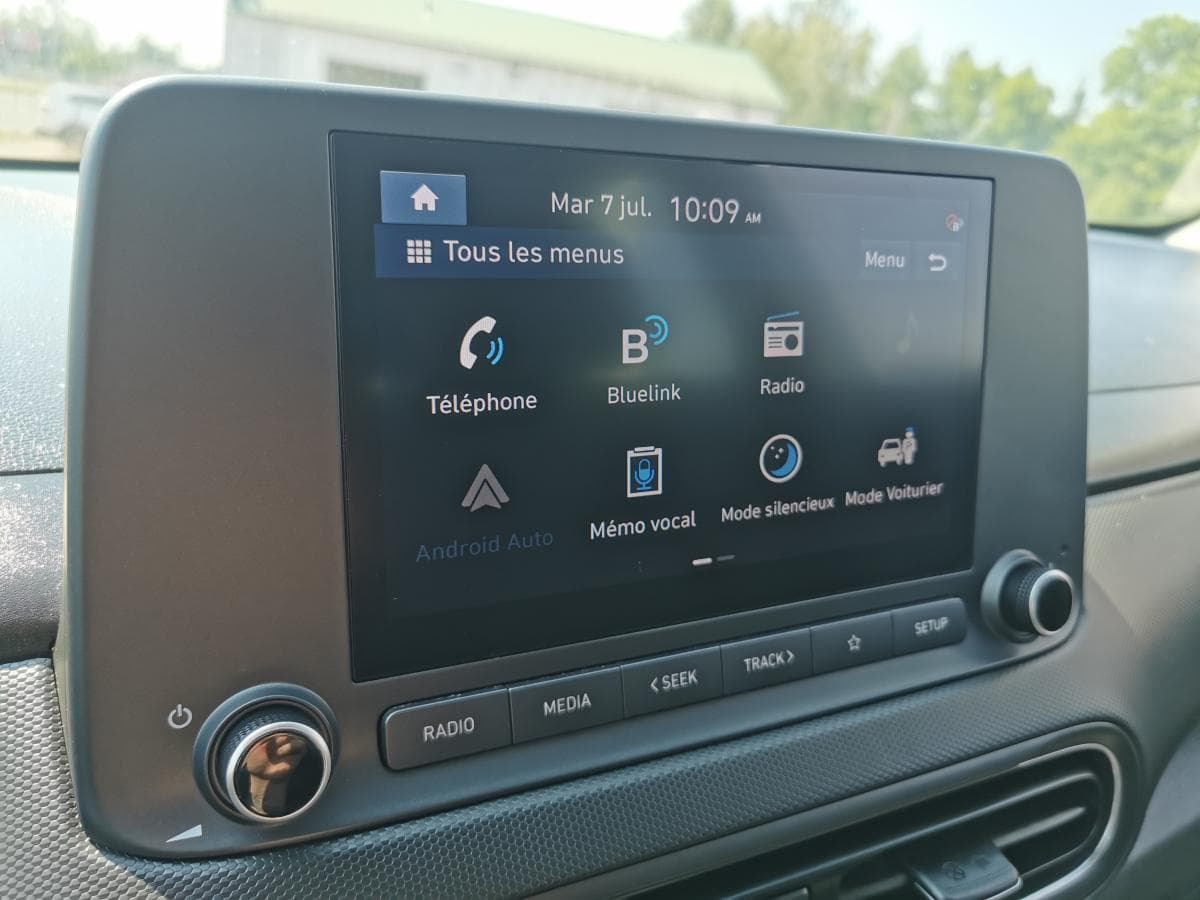 Hyundai Kona 2022 — photo 17