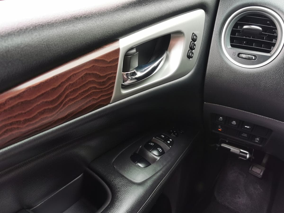 Nissan Pathfinder 2018 — photo 7