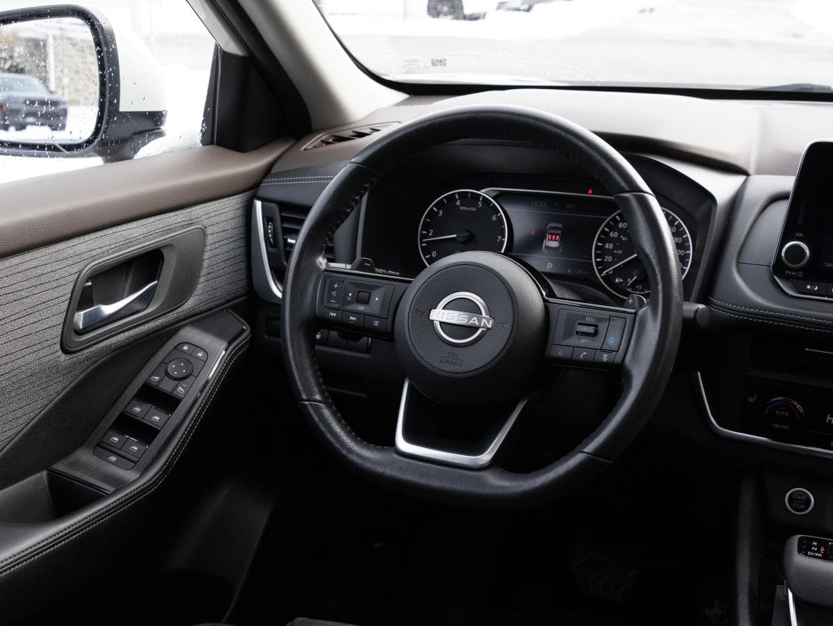 Nissan Rogue 2023 — photo 14