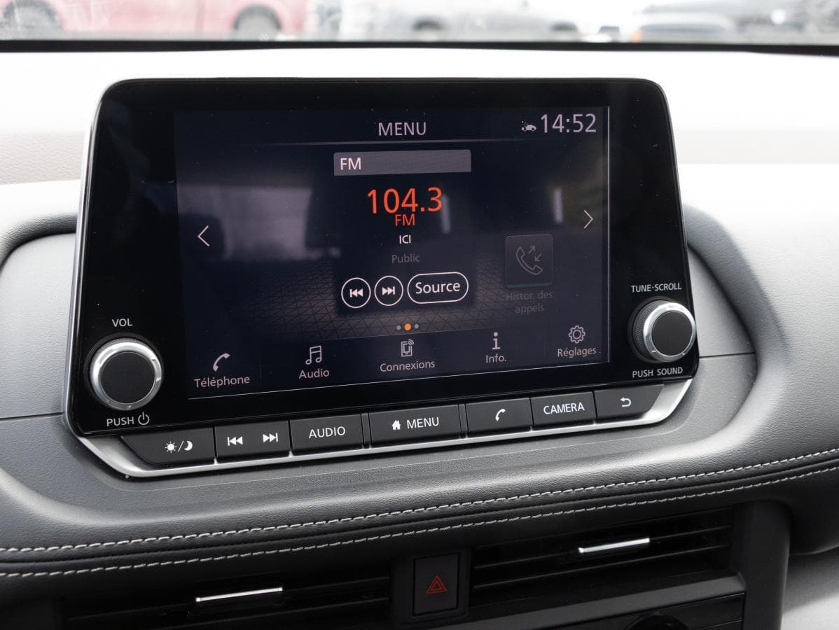 Nissan Rogue 2023 — photo 16