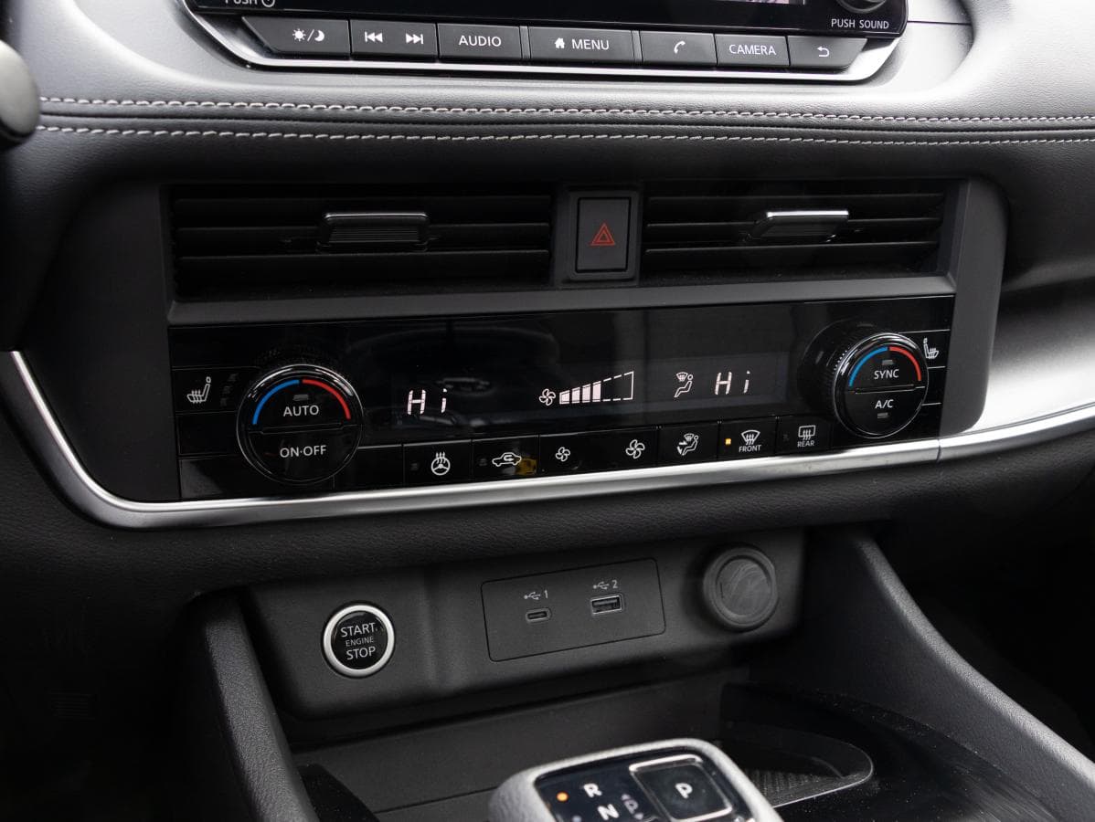 Nissan Rogue 2023 — photo 19