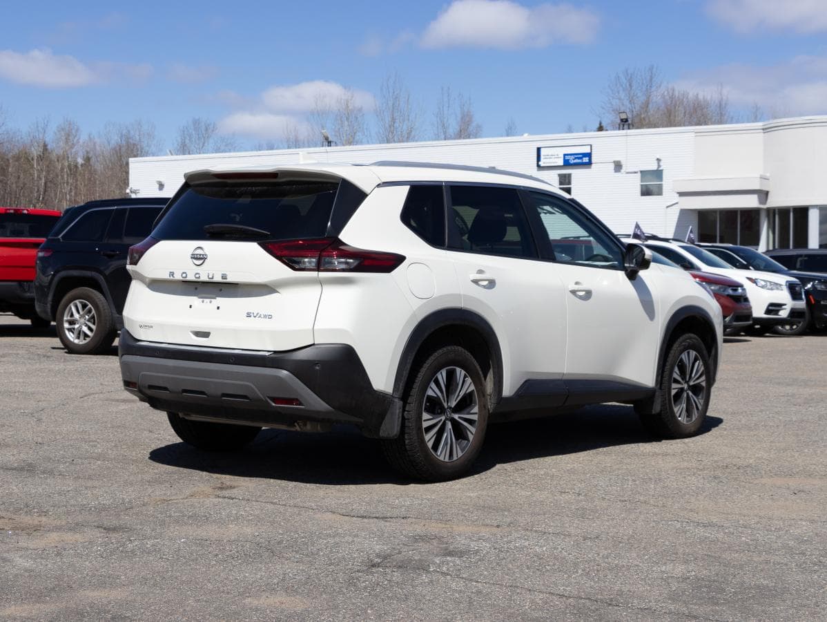Nissan Rogue 2023 — photo 7