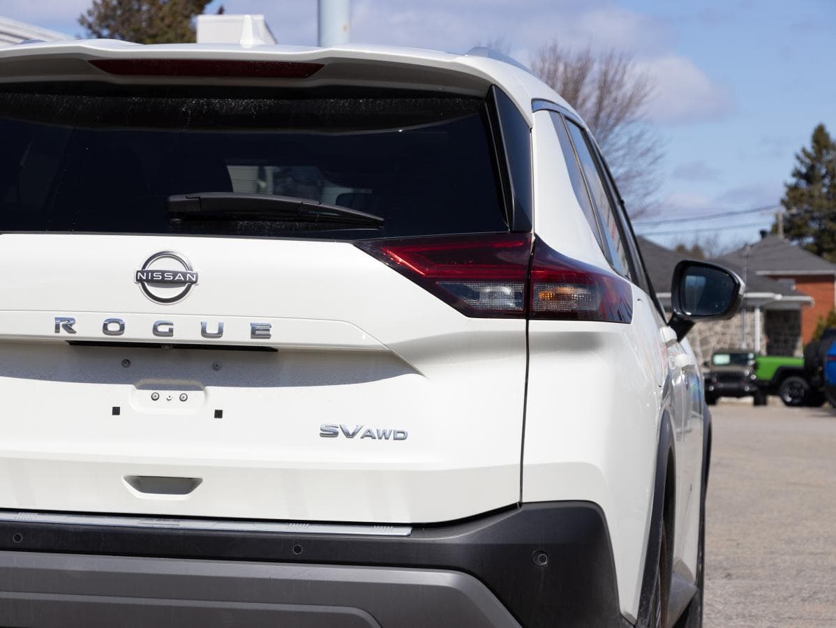Nissan Rogue 2023 — photo 8