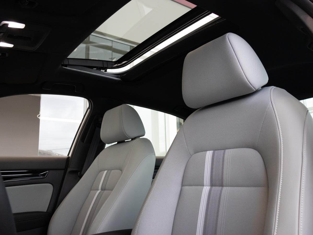Honda Civic 2026 — photo 11
