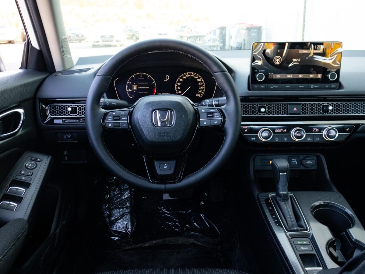 Honda Civic 2026 — photo 8