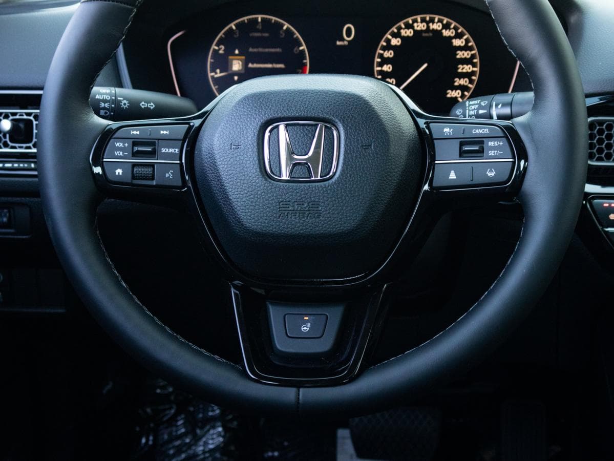 Honda Civic 2026 — photo 9