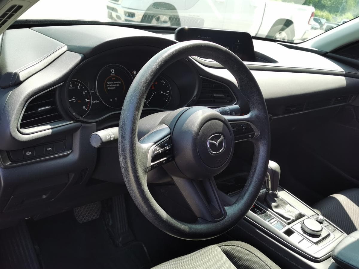 Mazda CX-30 2024 — photo 9