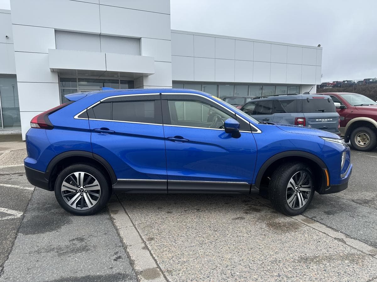 Mitsubishi Eclipse Cross 2024 — photo 3