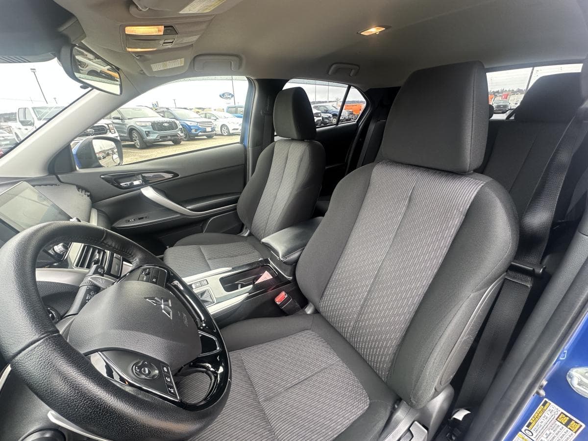 Mitsubishi Eclipse Cross 2024 — photo 10