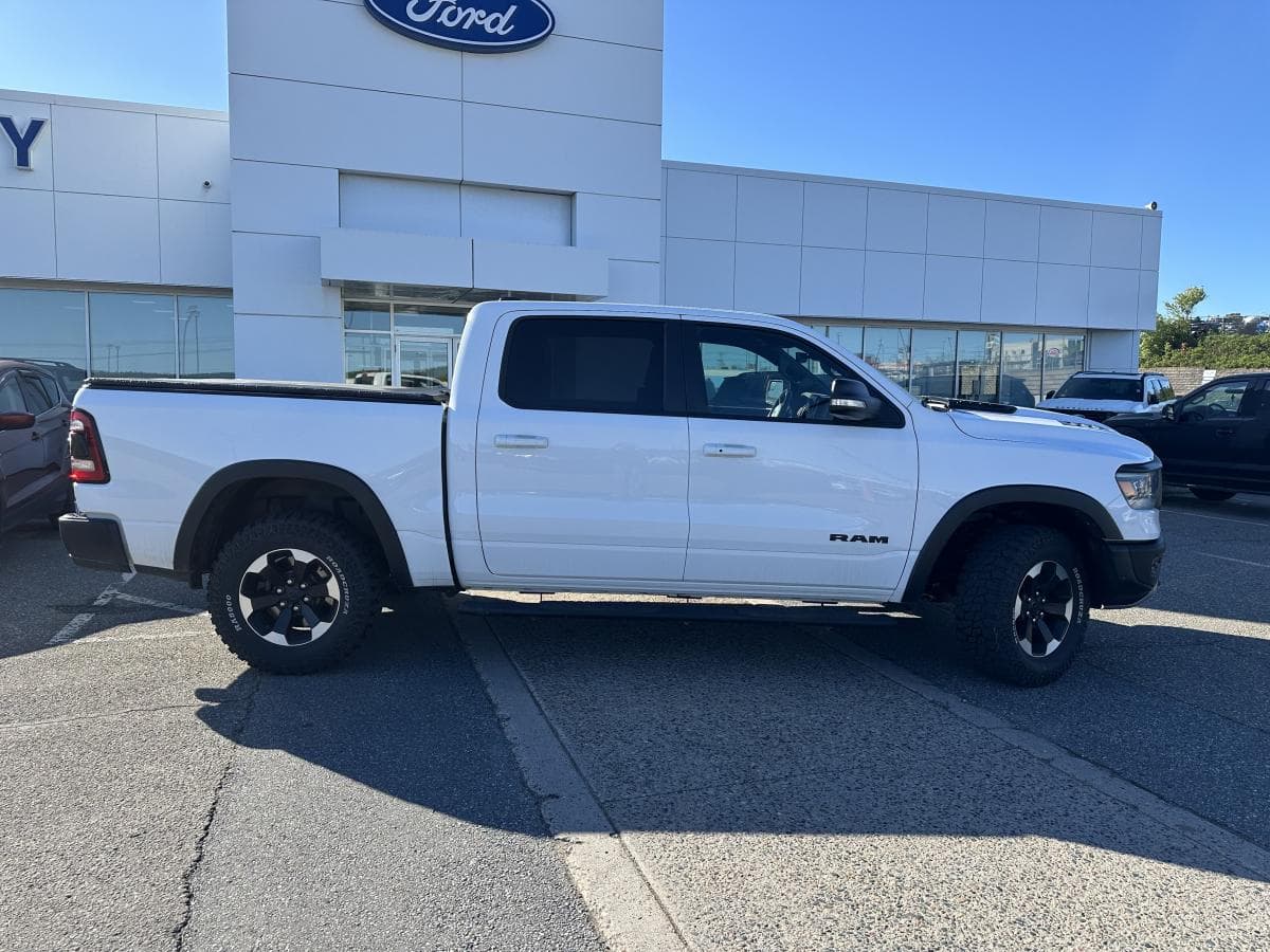 RAM 1500 2022 — photo 2