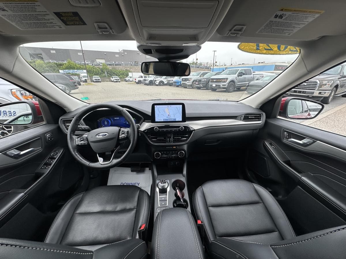 Ford Escape 2021 — photo 19