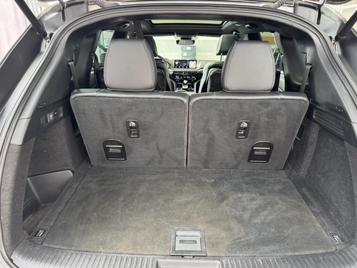 Acura MDX 2023 — photo 11