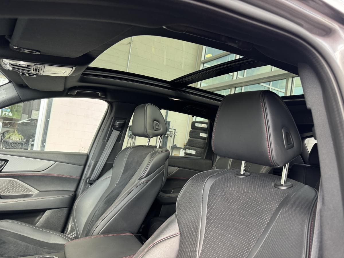 Acura MDX 2023 — photo 14
