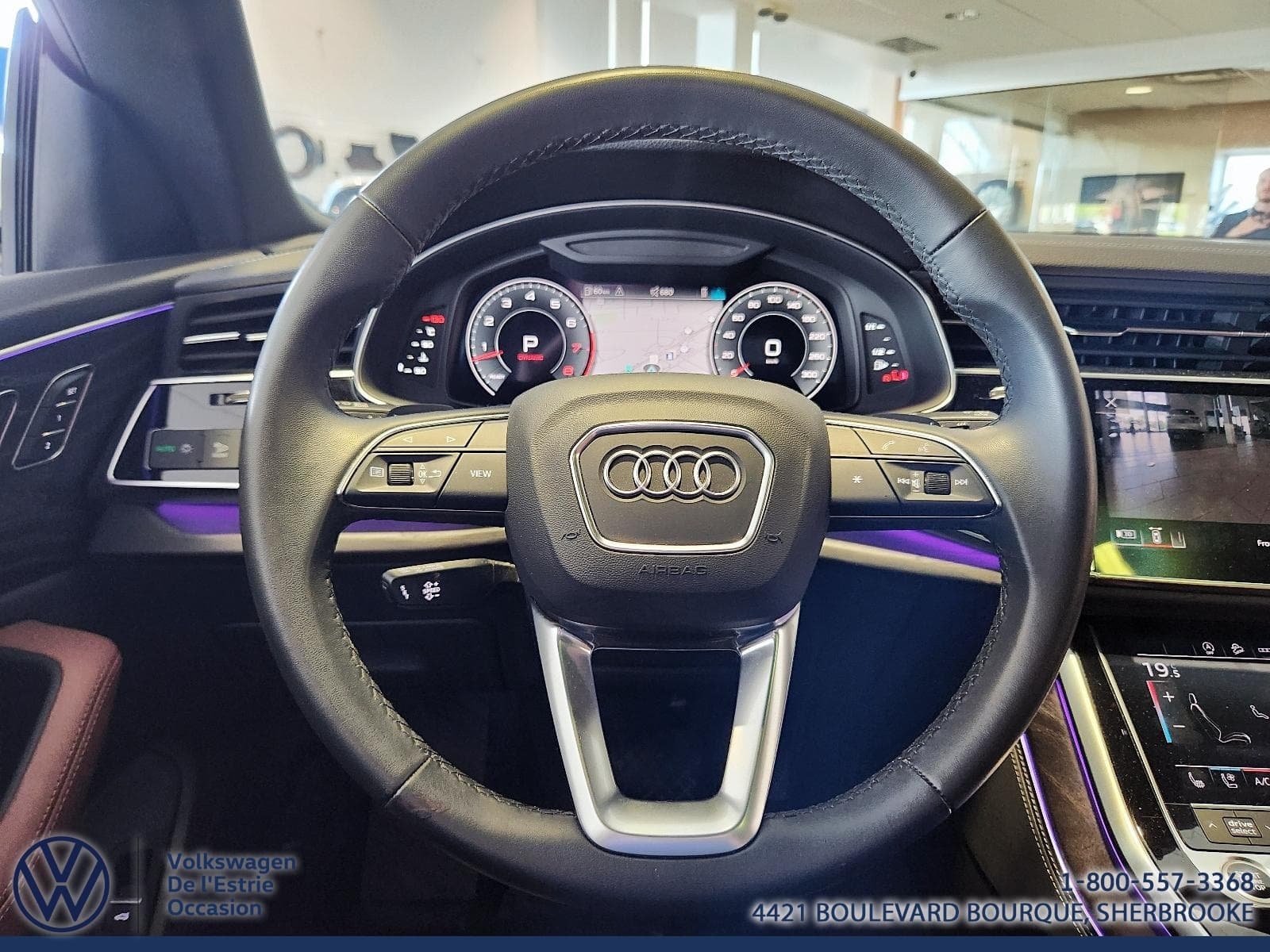 Audi Q8 2023 — photo 20