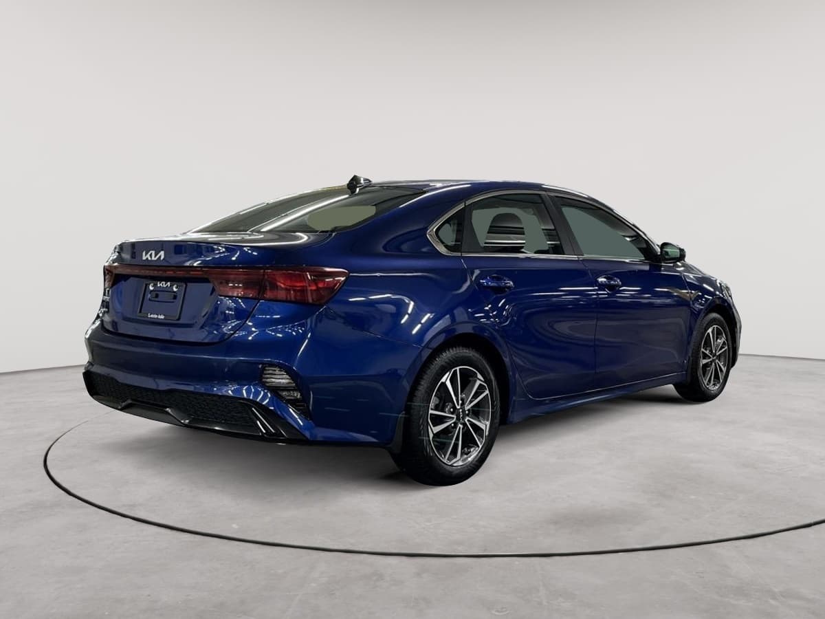 Kia Forte 2023 — photo 5