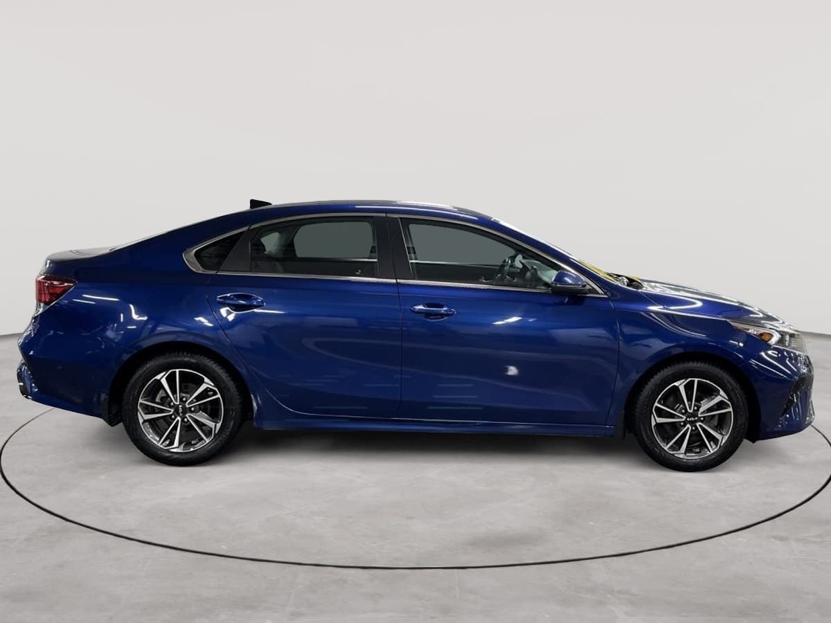 Kia Forte 2023 — photo 6