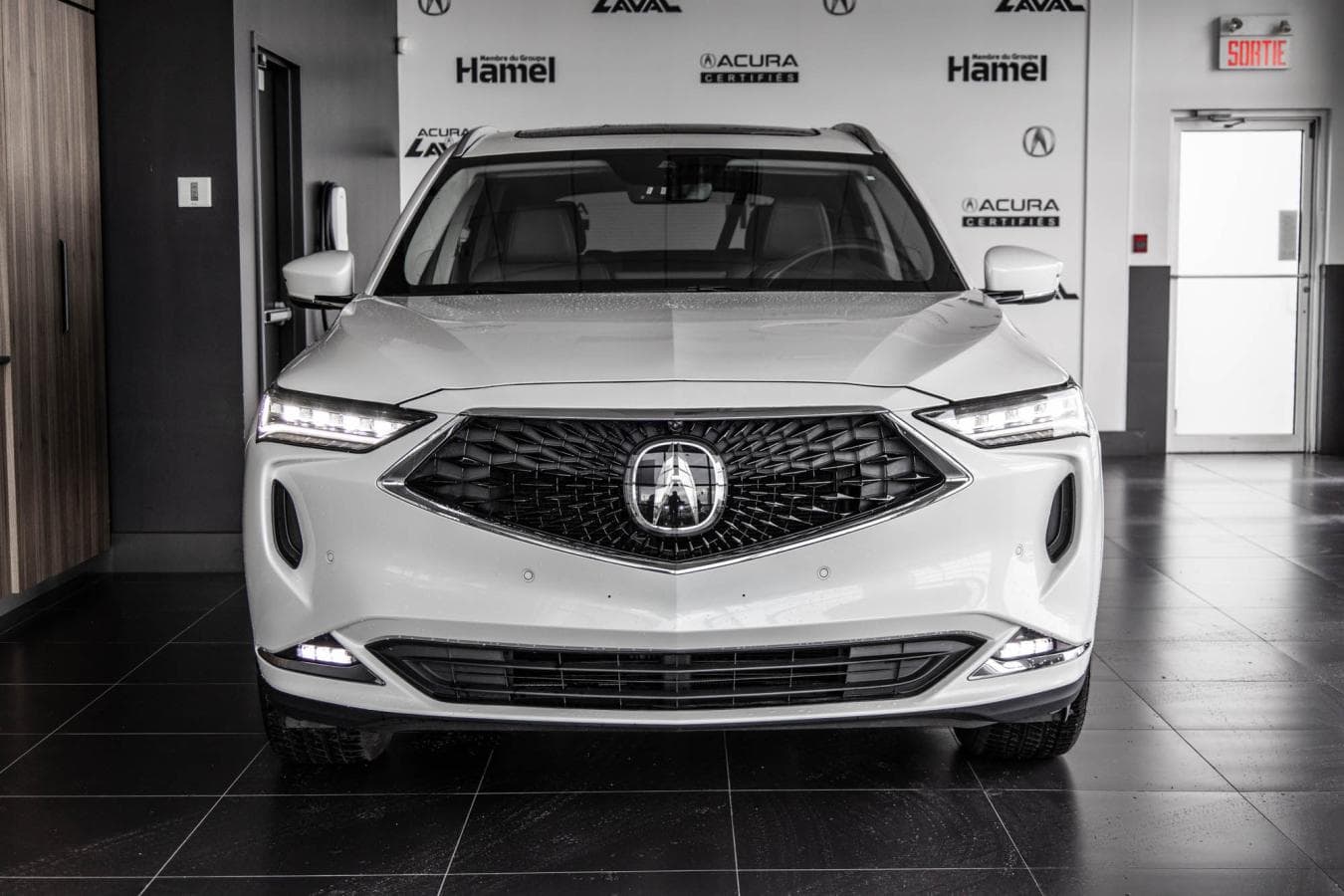 Acura MDX 2024 — photo 2