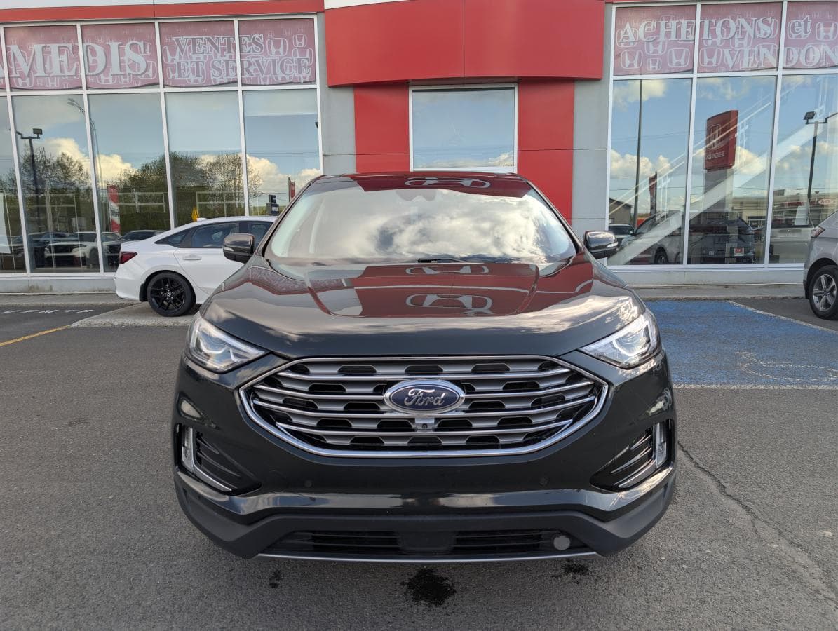 Ford Edge 2022 — photo 2