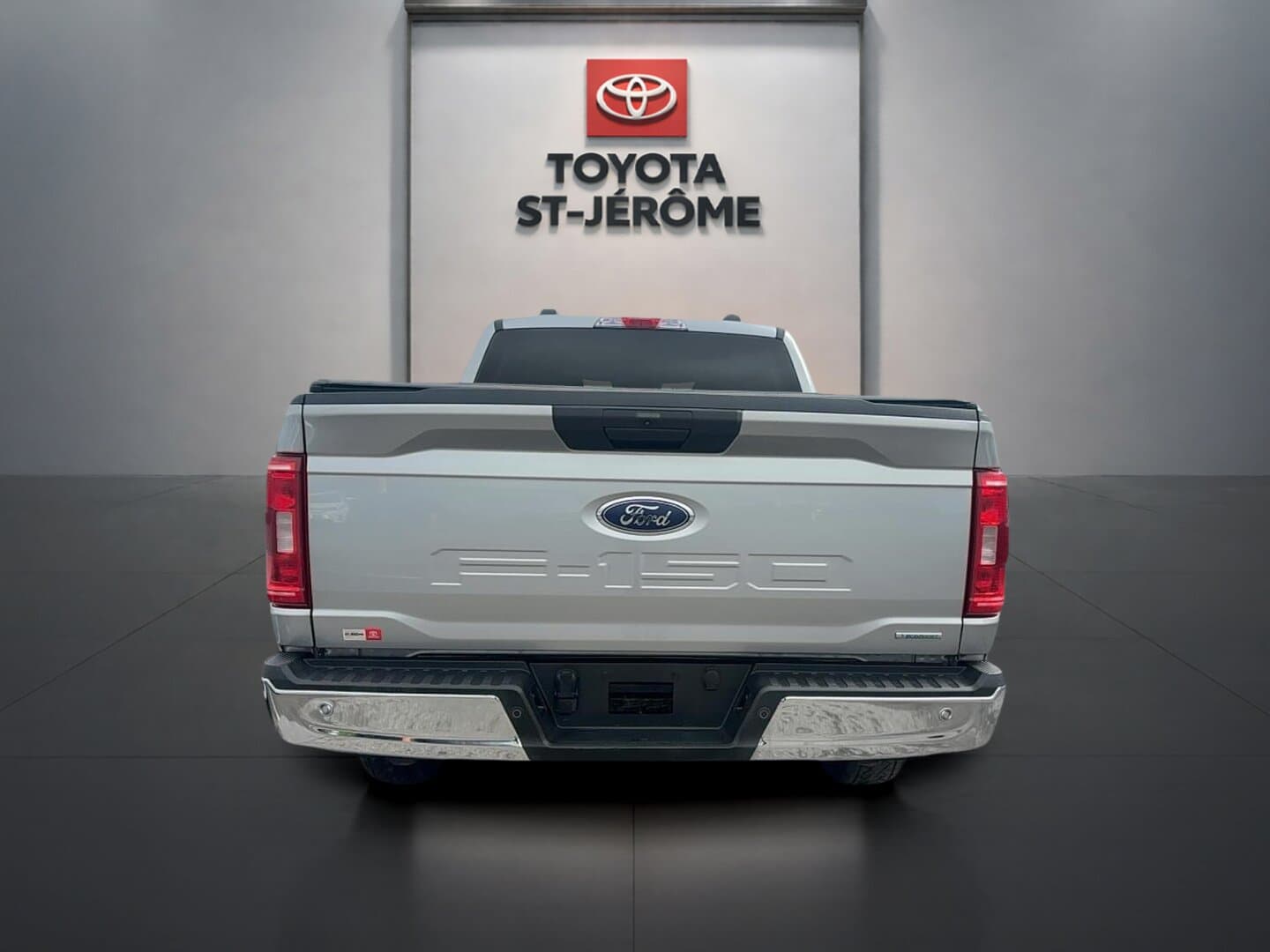 Ford F-150 2023 — photo 3
