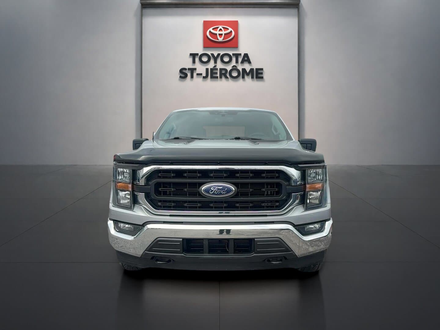 Ford F-150 2023 — photo 9
