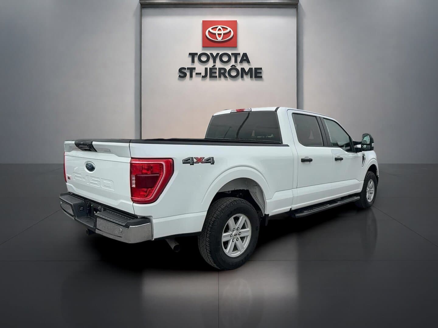 Ford F-150 2023 — photo 6