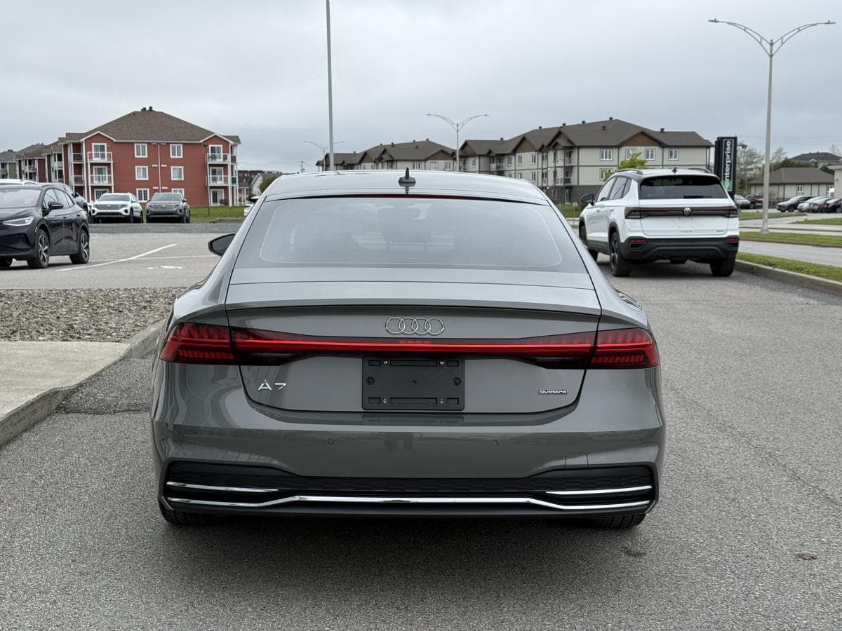 Audi A7 2023 — photo 5