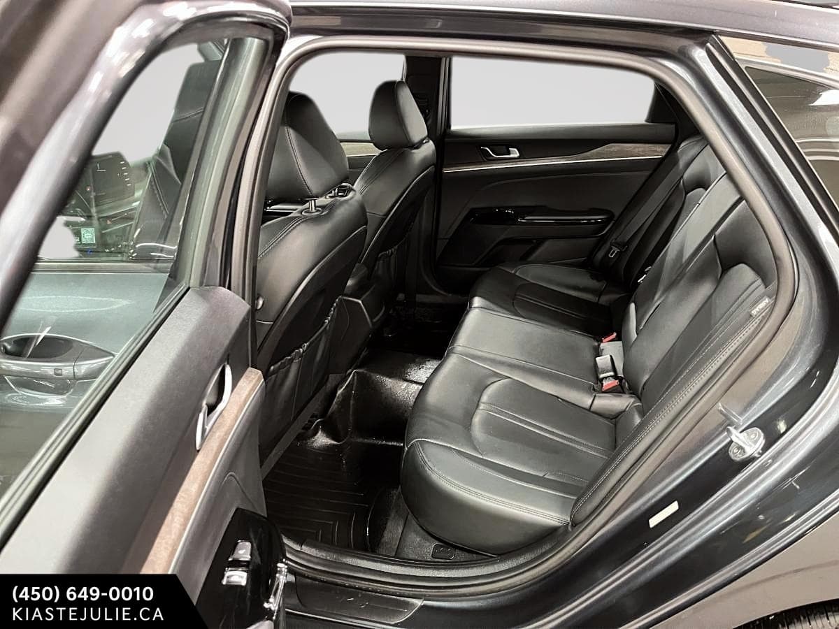 Kia K5 2022 — photo 16