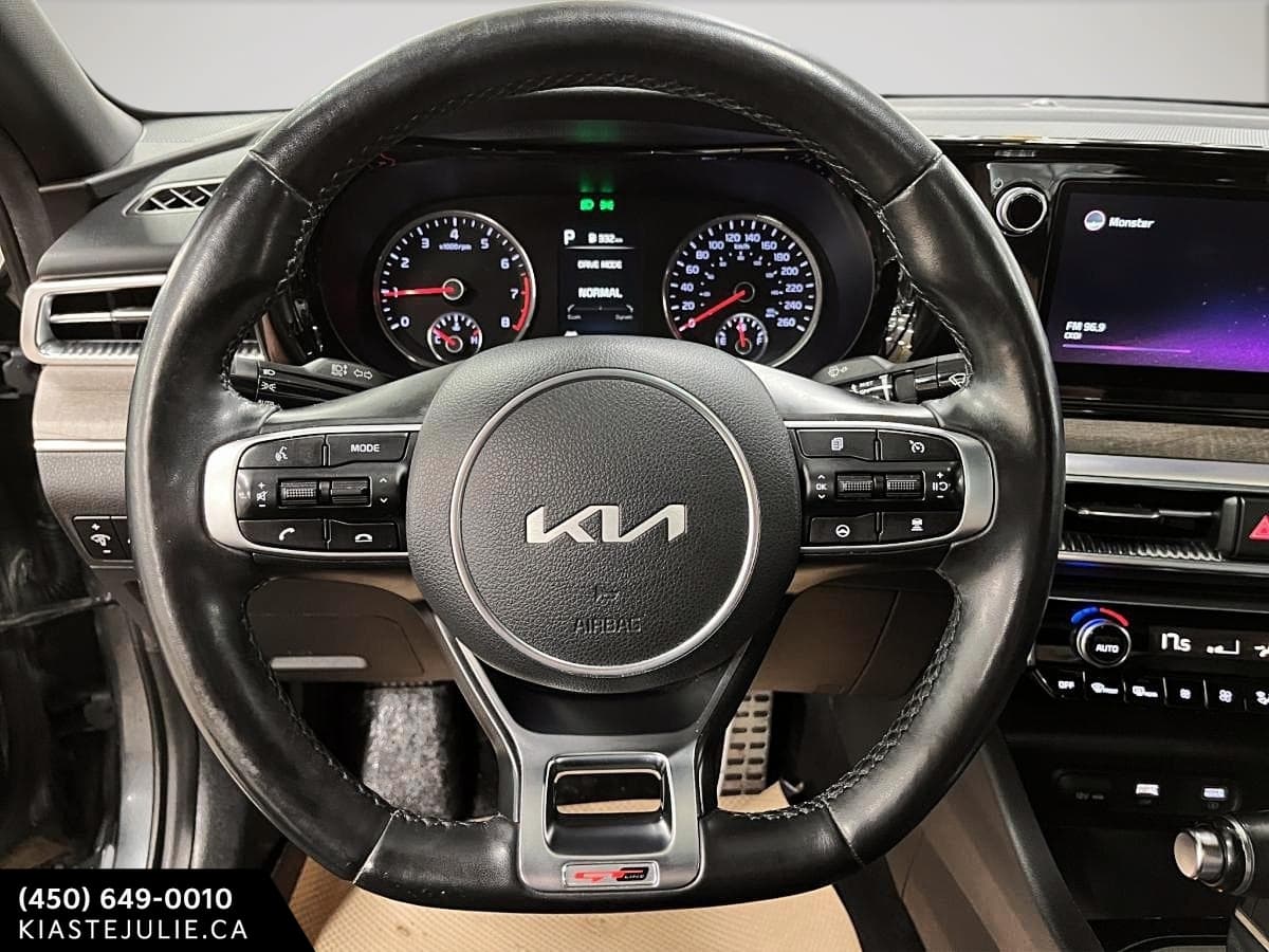 Kia K5 2022 — photo 9