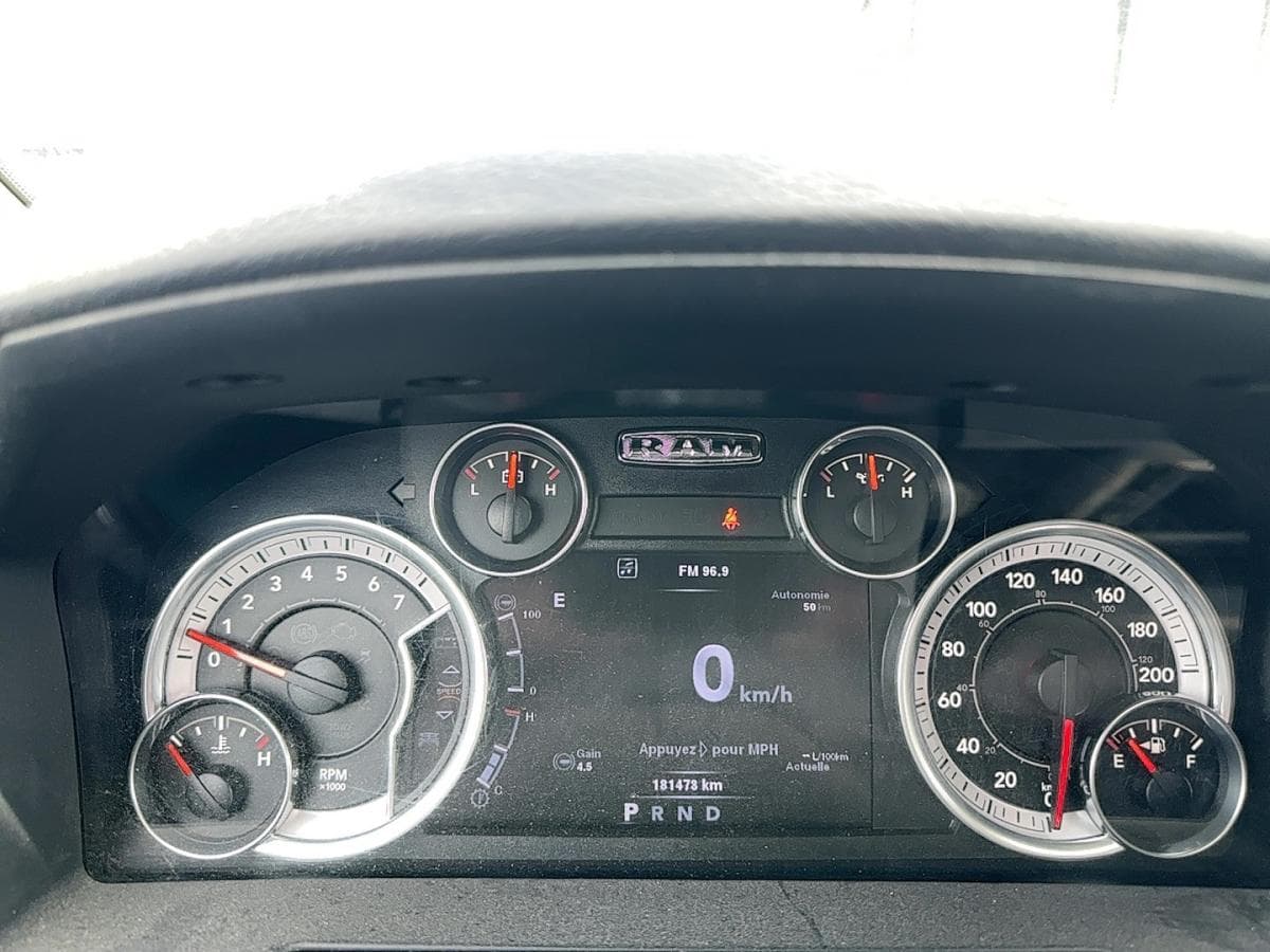 RAM 1500 2014 — photo 16